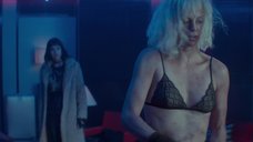 Шарлиз Терон: Взрывная блондинка  – секс сцены