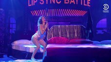 Кэтрин МакФи: Битва фонограмм  – секс сцены