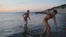 Ольга Бодрова: Море волнуется раз  – секс сцены