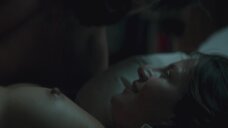 Майя Осташевска: Броуд-Пик  – секс сцены