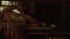 Мелани Лоран: Лазурный берег  – секс сцены